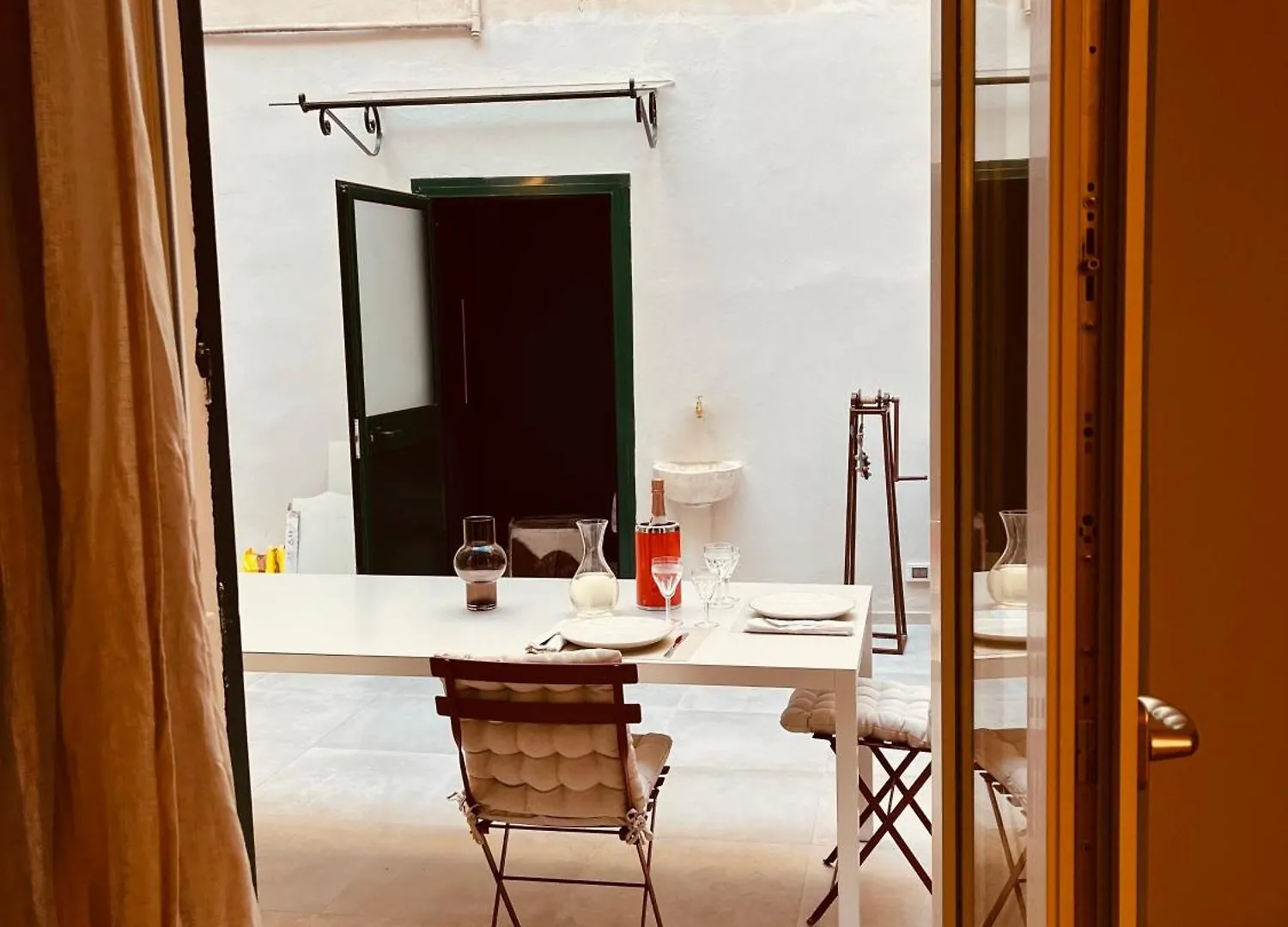 Historic Design House Near Aquarium Apartment Genoa Italy