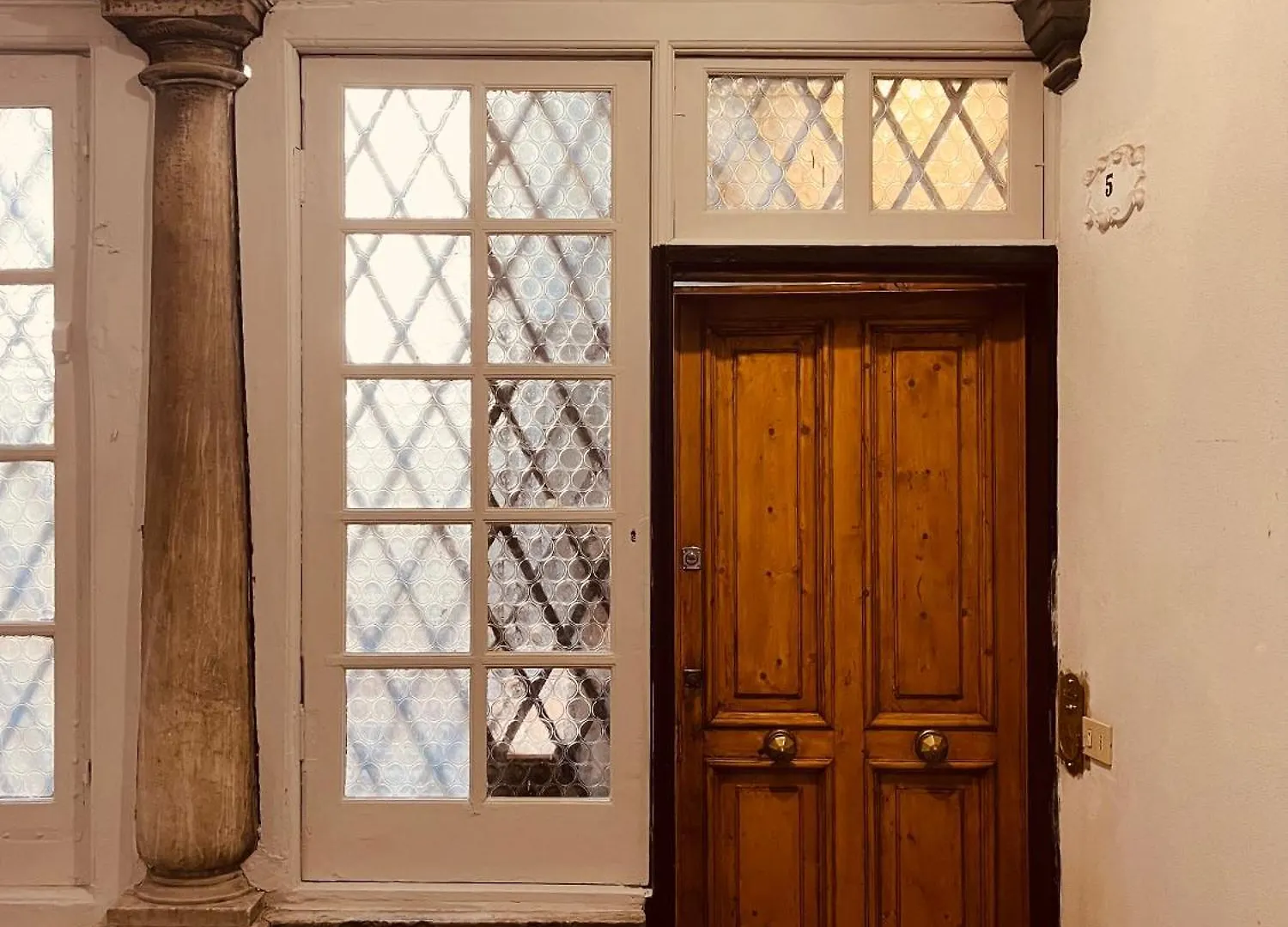 Historic Design House Near Aquarium Apartment Genoa Italy